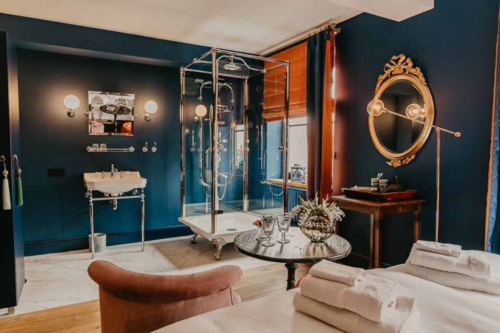 luxe hotelkamer interieur in boutique hotel Zierikzee